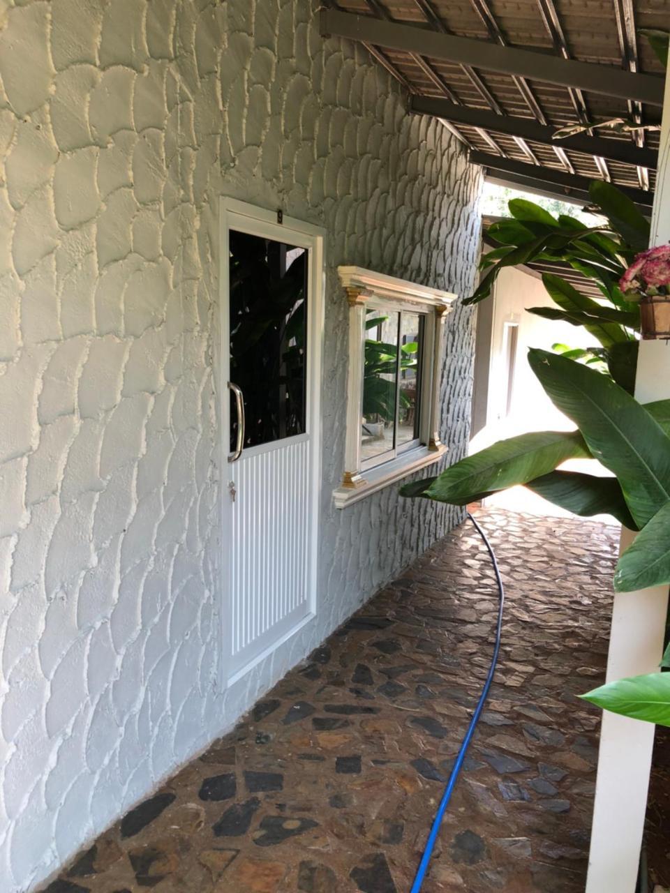Thai Castle Resort Ban Thap Sila Exterior foto